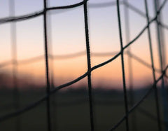FENCE NET FOR FOOTBALL AND FIVE-A-SIDE FOOTBALL PITCHES IN BLACK COLOR